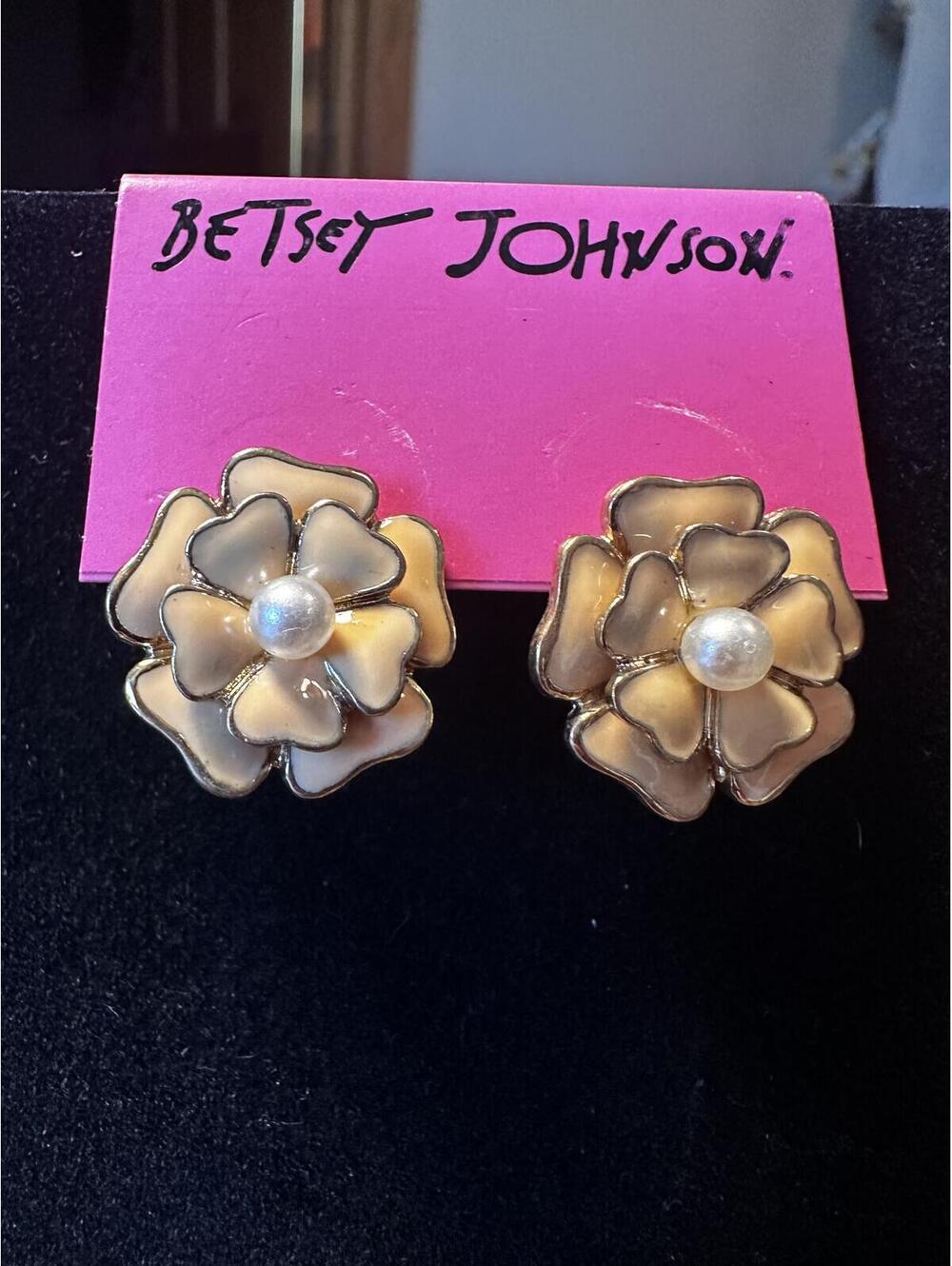 Betsey Johnson Floral Pearl Accent Pierced Earrings